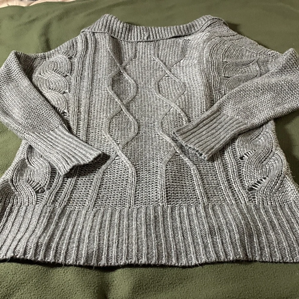 Apt. 9 gray and silver sweater. Drop sleeve. Open front. Open weave. Size M - Picture 10 of 10